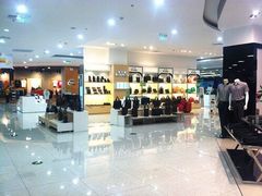 -百盛(莘庄店)