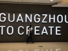 -adidas(正佳广场店)