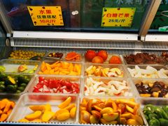 自助取餐区-老炳·七丛松甘草水果