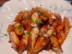 -松沪名灶·豆浆鱼头·新上海菜(飞航吾悦广场店)