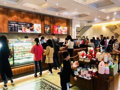 大堂-星巴克臻选(广州沙面店)