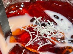 红豆椰奶冰粉-觅山云南菜(泊富ICITY店)