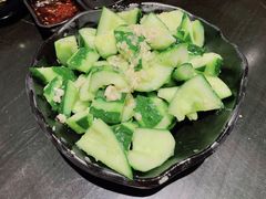 -沪小胖小龙虾(淮海中路旗舰店)