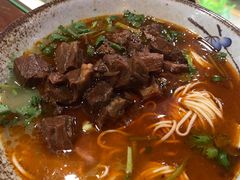 -金杨拉面王小吃面馆·牛三宝面·红烧牛肉粉