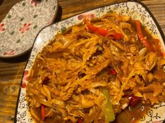 酸菜羊肚丝炒粉-格日勒阿妈蒙古厨房(大召店)