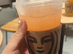 -星巴克(济宁万达广场店)