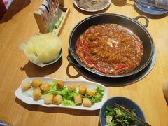 -三个四川人火锅(华联商厦店)