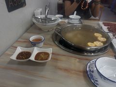 -杏花吴记牛肉火锅