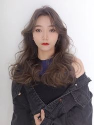 -AYO SALON