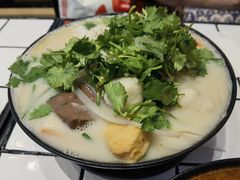 -肥汁米蘭香港米线(长宁来福士店)