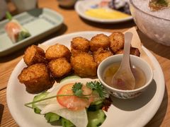 -大头虾越式风味餐厅(光明广场店)