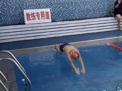 -阳光国际游泳培训基地