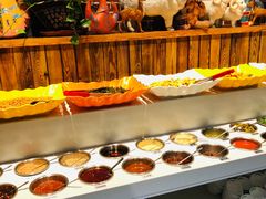 自助调料区-草原塞蛮羊火锅城(港湾店)