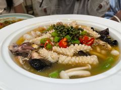 -品海楼·大连海胆锅贴馆(东港店)