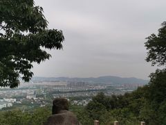 -灵岩山风景区