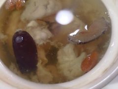 -华哥新鲜猪精品美食