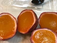 -志龙皇冠吃货椰子铺