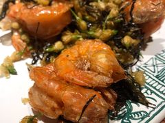 普洱茶香酥虾-云海肴·汽锅鸡·云南菜(高德置地店)