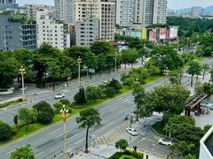 -东莞海悦花园大酒店(厚街万达广场寮厦地铁站店)