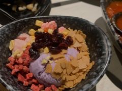 冰淇淋自助-哥老官重庆美蛙鱼头(西湖银泰十一哥店)
