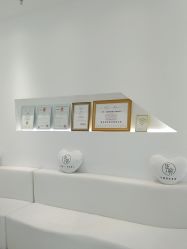 -臣丽纹眉品牌连锁