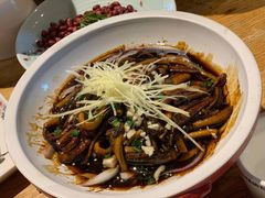 响油鳝糊-吴越荣记苏州菜·松鼠桂鱼100%活鱼现做(斜塘老街店)