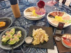 -桥香园过桥米线(国贸店)