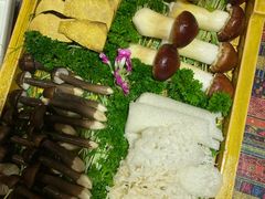 -慢丽江·云南野生菌土鸡锅(付家庄店)