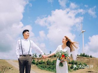 全程化妆师都跟着我补妆。效果也没让我失望！