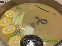 -肥仔文澳门猪骨煲(南京西路店)