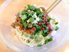 -八一路好吃街(雨田商务大厦店)