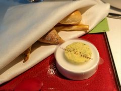 -弦月窗LUNETTE BY AMANDA(复兴路店)