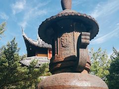 -龙华寺