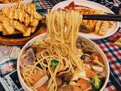 奶油松露三文鱼意面-鼓楼吃面·肉啃肉(南锣鼓巷店)