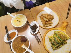 -甲乙饼·北京手工肉饼(西直门凯德茂店)