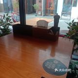 在国泰里面 这边奶茶店非常多，交通便利