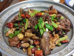 干锅肥肠护心肉-95号酱骨·一块豆腐(展春园西路店)