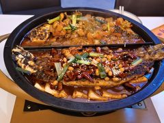 -鸣记脆皮烤鱼·海鲜烤鱼(三八广场店)