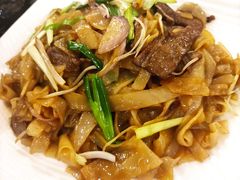 湿炒牛河-美极鲜食坊(宝安南路店)