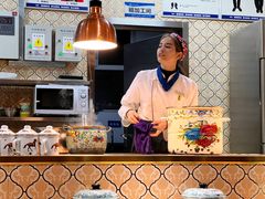 -禾田烤包子·新疆菜(人民电影院店)