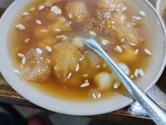 -渝嘴小老弟老火锅(华新村店)