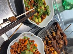 -马路牙子烧烤音乐酒馆(望京店)