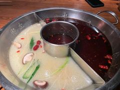 -佬土鹅肠火锅(解放路店)