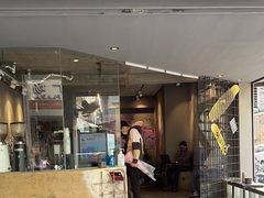 -BE NORMAL CAFE(霞溪路店)