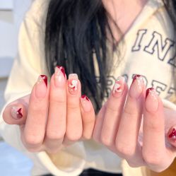 -花系美·美甲美睫精品店