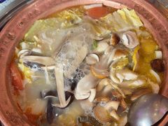 -阿婆情腊排骨火锅(金虹路店)