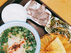 -京穆兰兰州牛肉面·清真(中川机场店)
