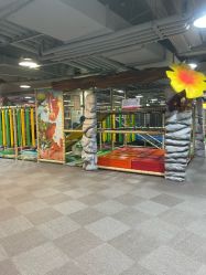 -玩元素·家庭游乐成长中心(香格里拉店)