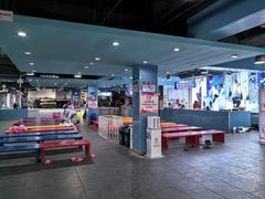 -乔波室内滑雪场