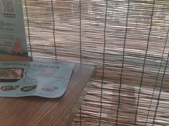 -蜜桃餐厅·伴山(湖滨商业街店)